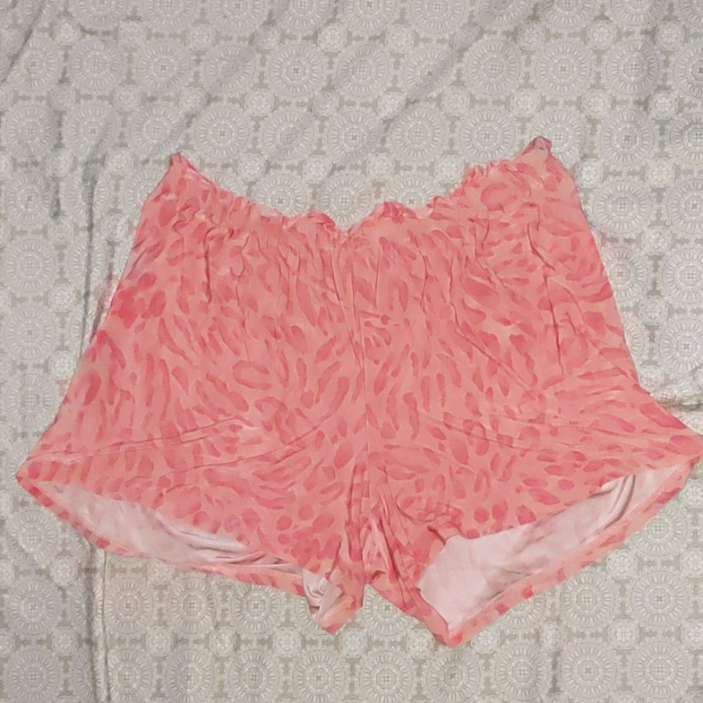 Women's Cheetah Print Shorts